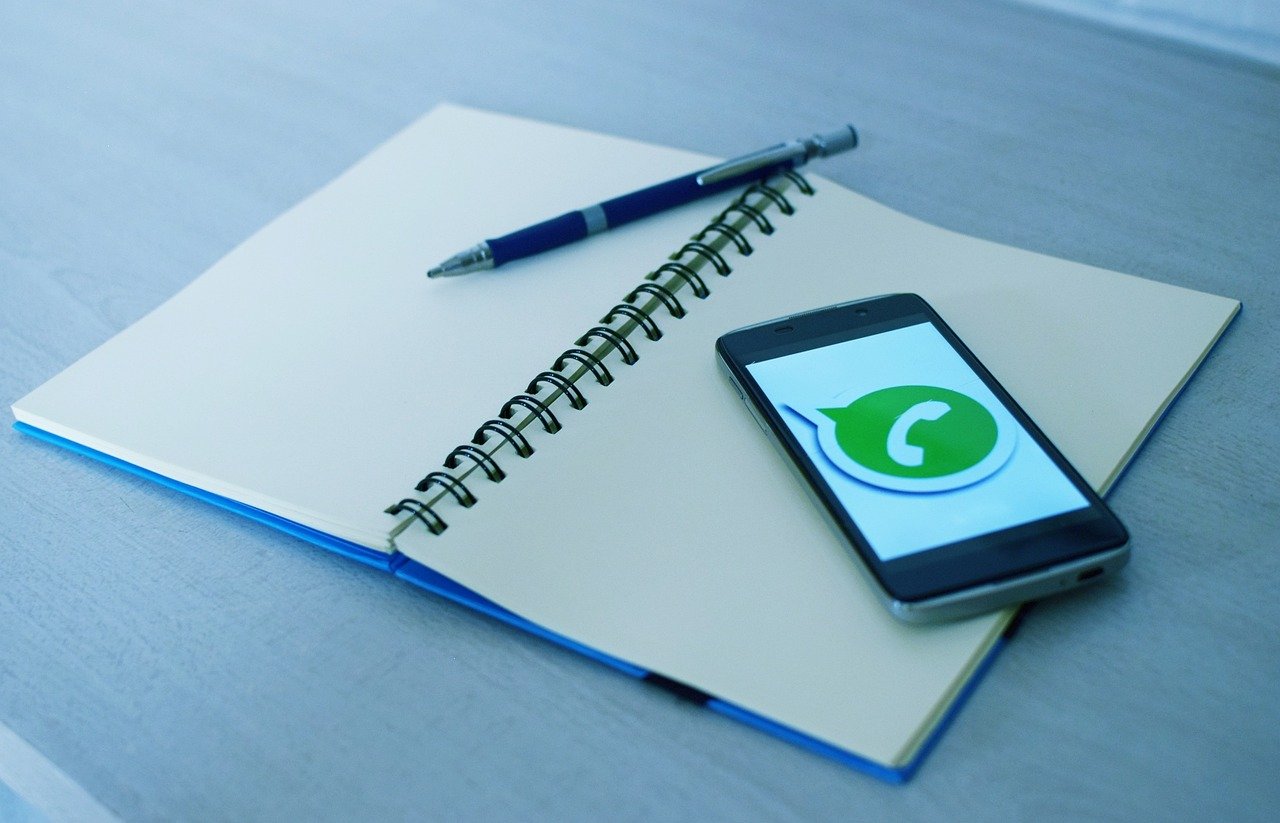 WhatsApp Introduces Voice MessageAI